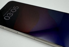 iPhone15ProMaxEVT原型机配备从未投入商用的触觉按钮