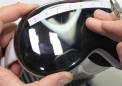 AppleVisionPro划痕测试显示耳机的正面并非全是玻璃